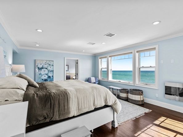 308 Ocean St, Marshfield MA 02051