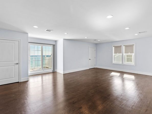 308 Ocean St, Marshfield MA 02051