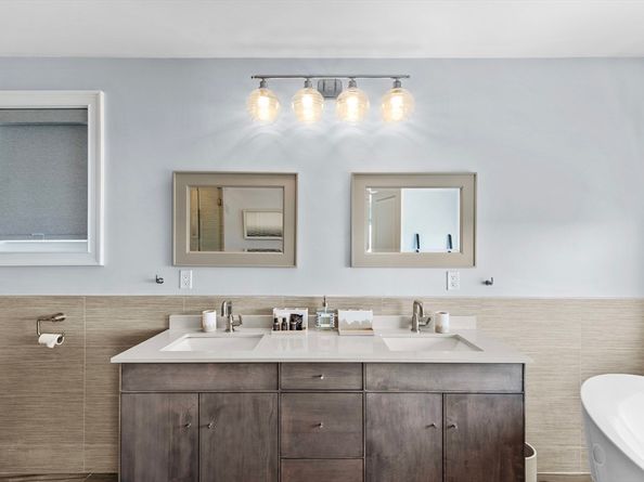 308 Ocean St, Marshfield MA 02051