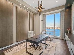 50 Liberty Dr PH1B, Boston MA 02210