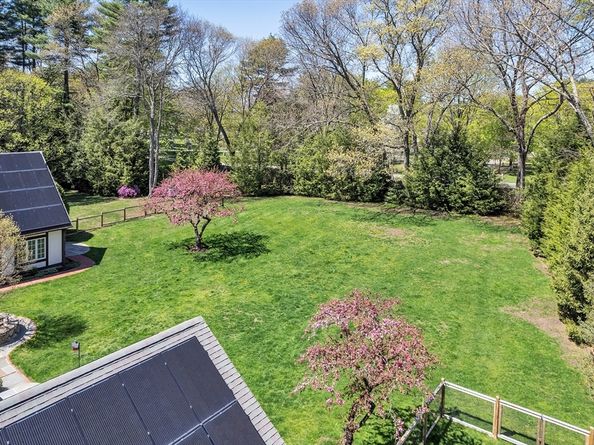 12 Old Meadow Rd, Dover MA 02030