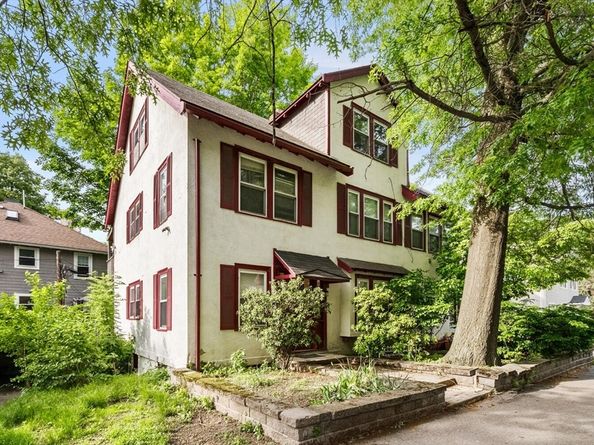 589-591 Washington St, Brookline MA 02446