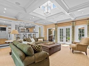 200 Cliff Rd, Wellesley MA 02481