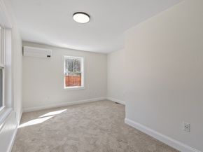 16 2nd St, Winchendon MA 01475