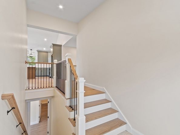 16 2nd St, Winchendon MA 01475