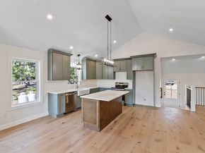 16 2nd St, Winchendon MA 01475