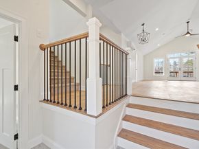 16 2nd St, Winchendon MA 01475