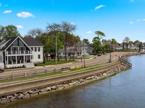 87 Dorchester St, Quincy MA 02171