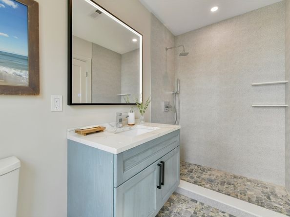 87 Dorchester St, Quincy MA 02171