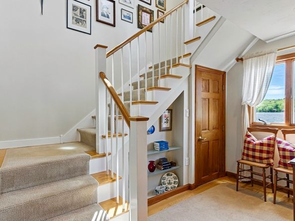 28 Downey Street, Hopkinton MA 01748