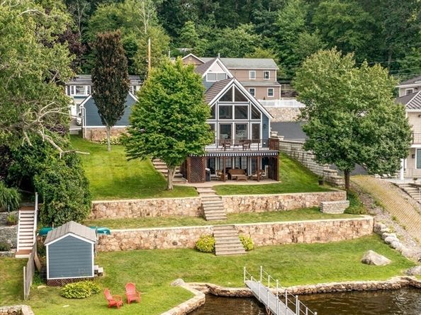 48 Downey St, Hopkinton MA 01748