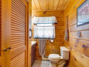 207 W Princeton Rd, Westminster MA 01473