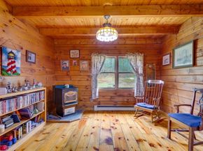 207 W Princeton Rd, Westminster MA 01473