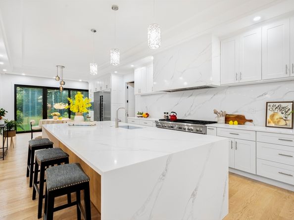 197 Woburn St, Lexington MA 02420