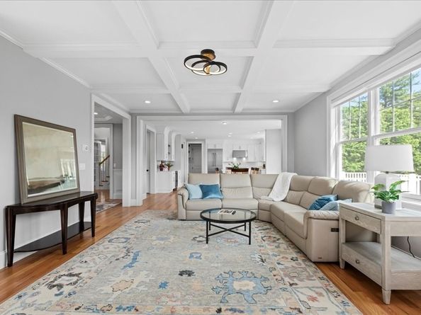11 Quick Farm Rd, Westborough MA 01581
