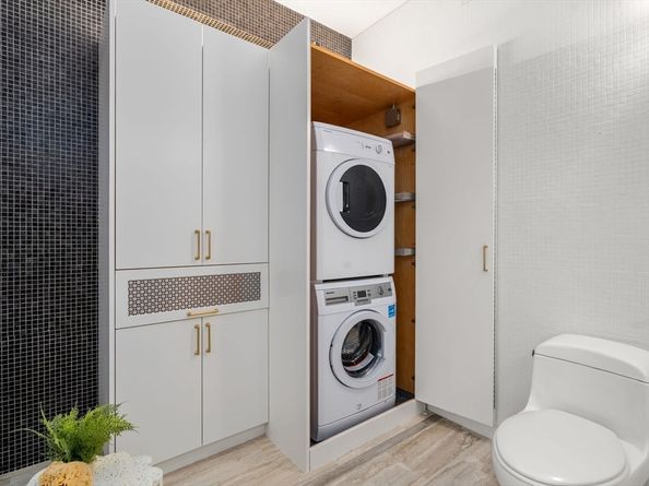 453 Washington St 11E, Boston MA 02111