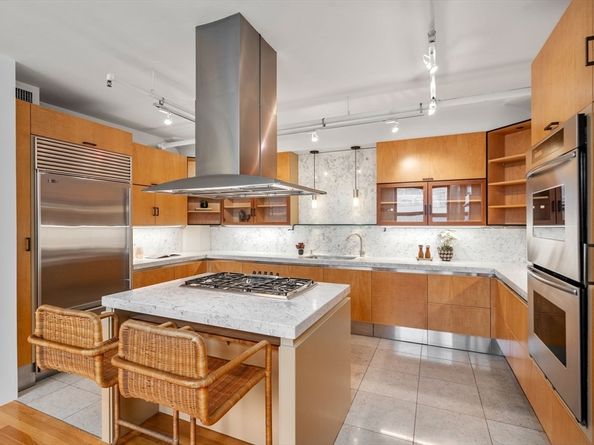 453 Washington St 11E, Boston MA 02111