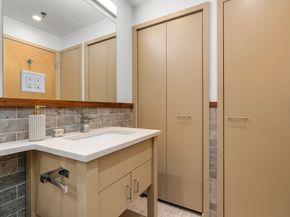453 Washington St 11E, Boston MA 02111