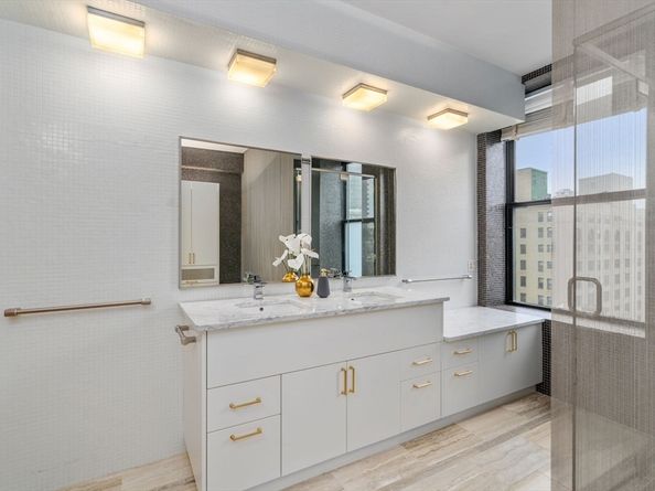 453 Washington St 11E, Boston MA 02111