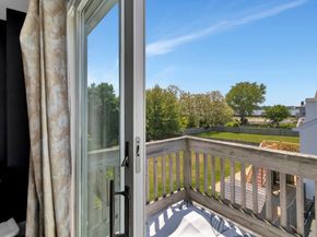 10 Vernon Ave, Hull MA 02045