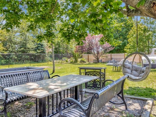 10 Vernon Ave, Hull MA 02045