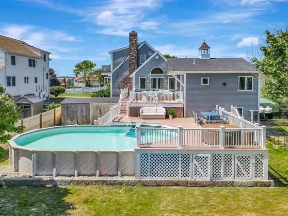 10 Vernon Ave, Hull MA 02045
