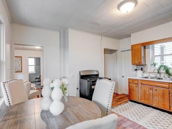 29 Goddard, Fitchburg MA 01420