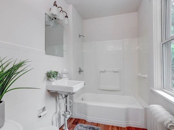 29 Goddard, Fitchburg MA 01420