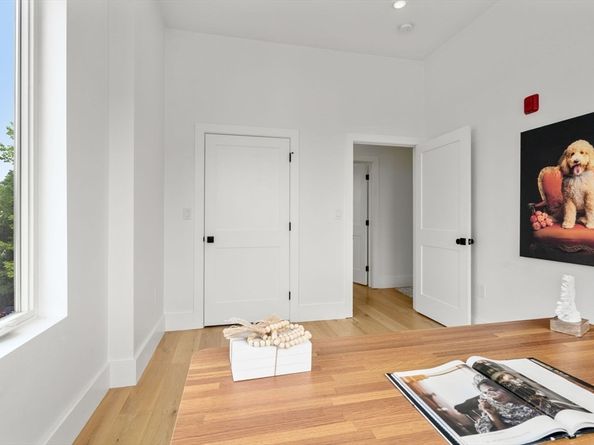 32 Murdock St 2, Somerville MA 02145