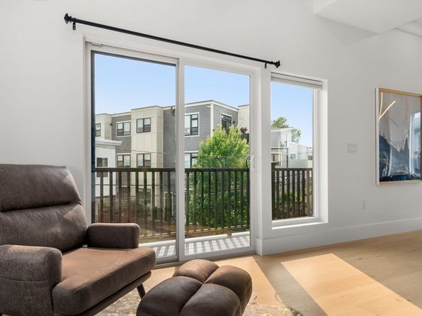 32 Murdock St 2, Somerville MA 02145