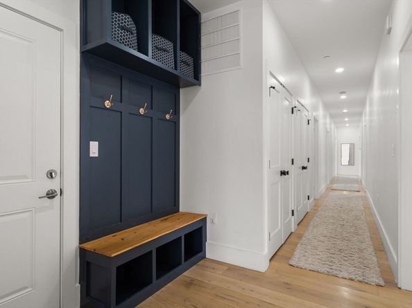 32 Murdock St 2, Somerville MA 02145