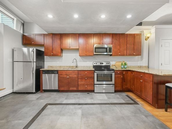 515 Franklin Street 4, Cambridge MA 02139
