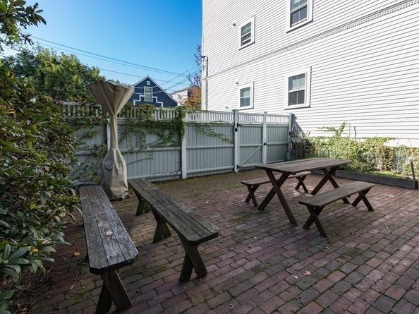 515 Franklin Street 4, Cambridge MA 02139
