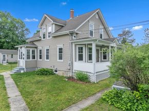 259 Main St, Blackstone MA 01504