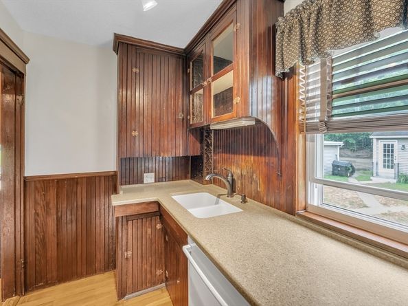 259 Main St, Blackstone MA 01504