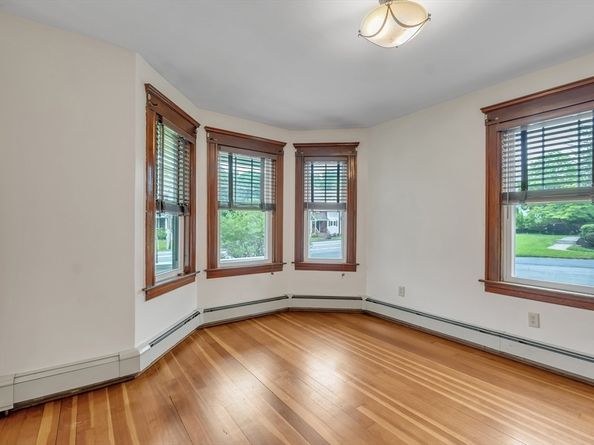 259 Main St, Blackstone MA 01504