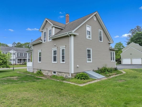 259 Main St, Blackstone MA 01504