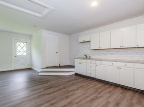 10 Briggs Ln, Marion MA 02738