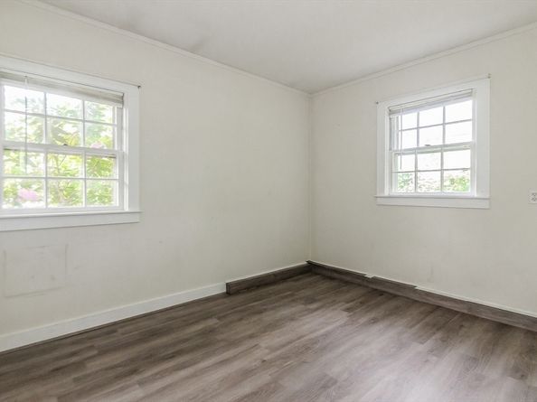 10 Briggs Ln, Marion MA 02738
