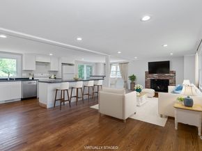 10 Briggs Ln, Marion MA 02738