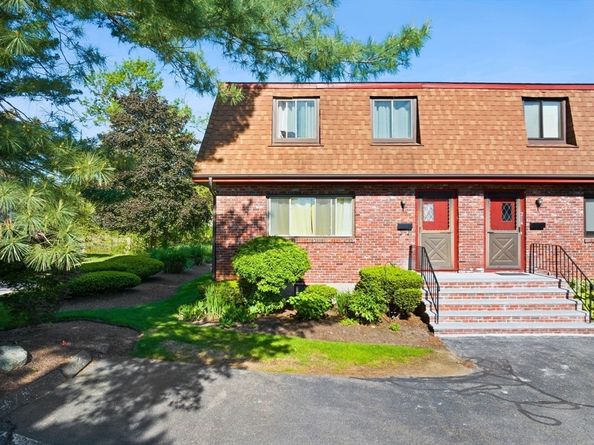 212 Washington Street 212, Canton MA 02021
