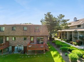 212 Washington Street 212, Canton MA 02021