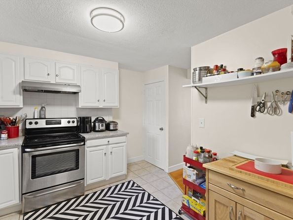 212 Washington Street 212, Canton MA 02021