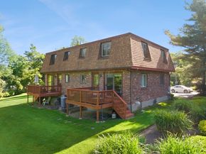 212 Washington Street 212, Canton MA 02021