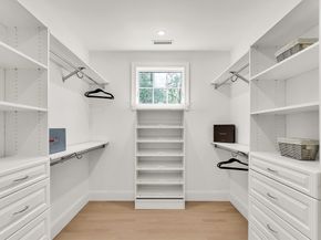18 Heritage Dr, Lexington MA 02420