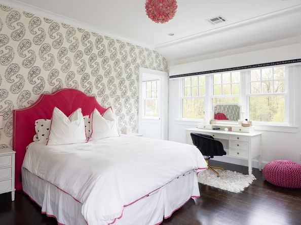 14 Lovers Lane, Southborough MA 01772
