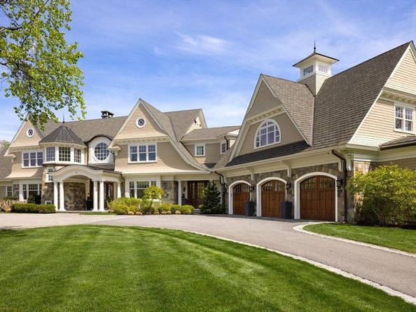 14 Lovers Lane, Southborough MA 01772