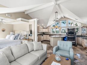 14 Fordham Way, Newbury MA 01951