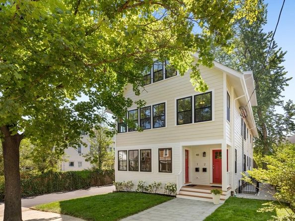 48 Mt Vernon St, Arlington MA 02476