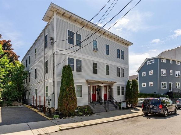 30 Tufts Ave B, Everett MA 02149